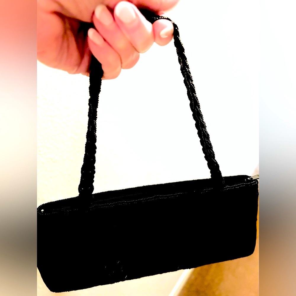 La Regale black beaded vintage style evening purse - Picture 4 of 5
